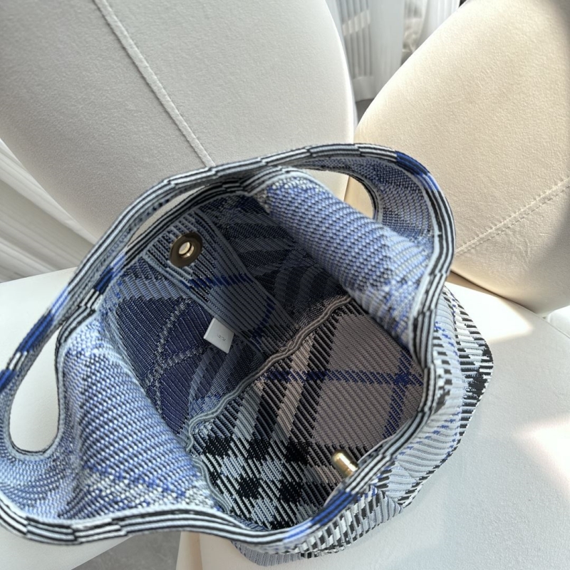 Bv*b*rry hobo bags